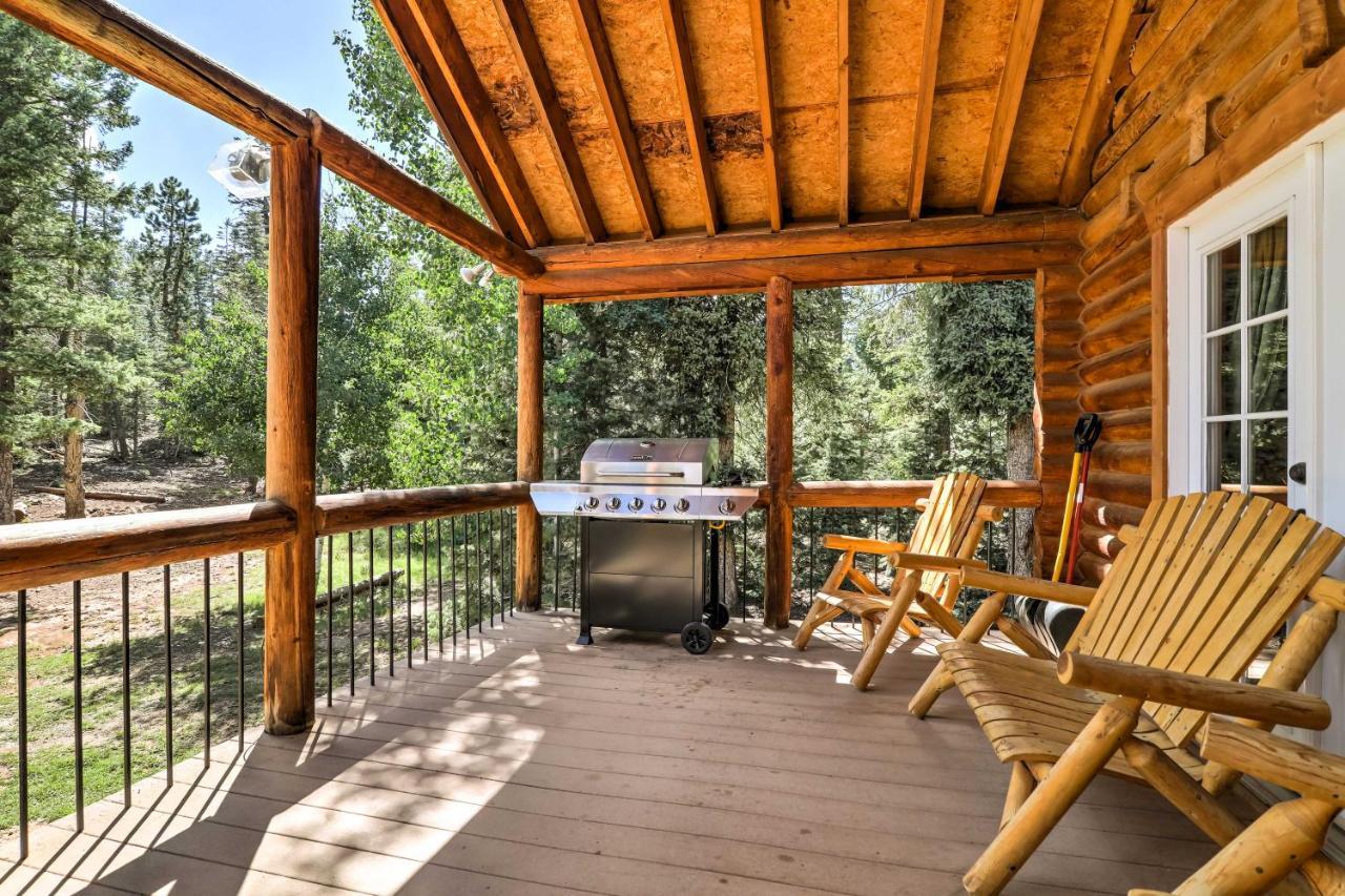 Cozy Utah Cabin With Deck And Fire Pit! Duck Creek Village Exterior photo