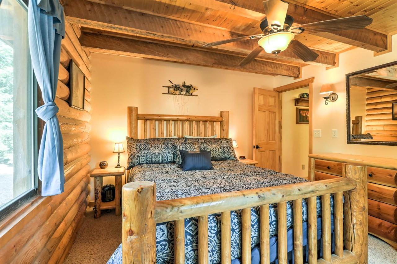 Cozy Utah Cabin With Deck And Fire Pit! Duck Creek Village Exterior photo